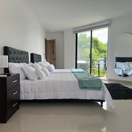 Hotel Boutique Ciudad Jardin Cali Esterno foto