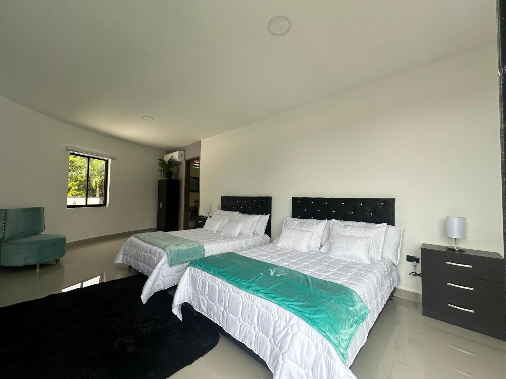 Hotel Boutique Ciudad Jardin Cali Esterno foto