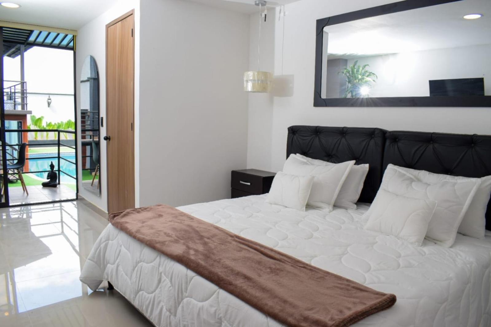 Hotel Boutique Ciudad Jardin Cali Esterno foto