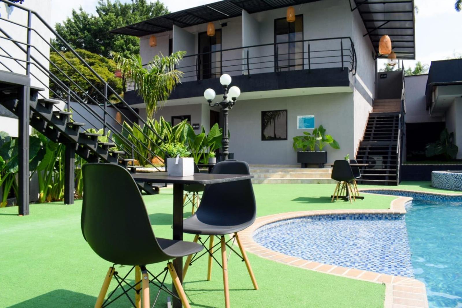 Hotel Boutique Ciudad Jardin Cali Esterno foto